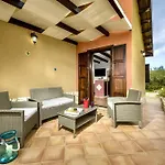 Villa Giuliana *